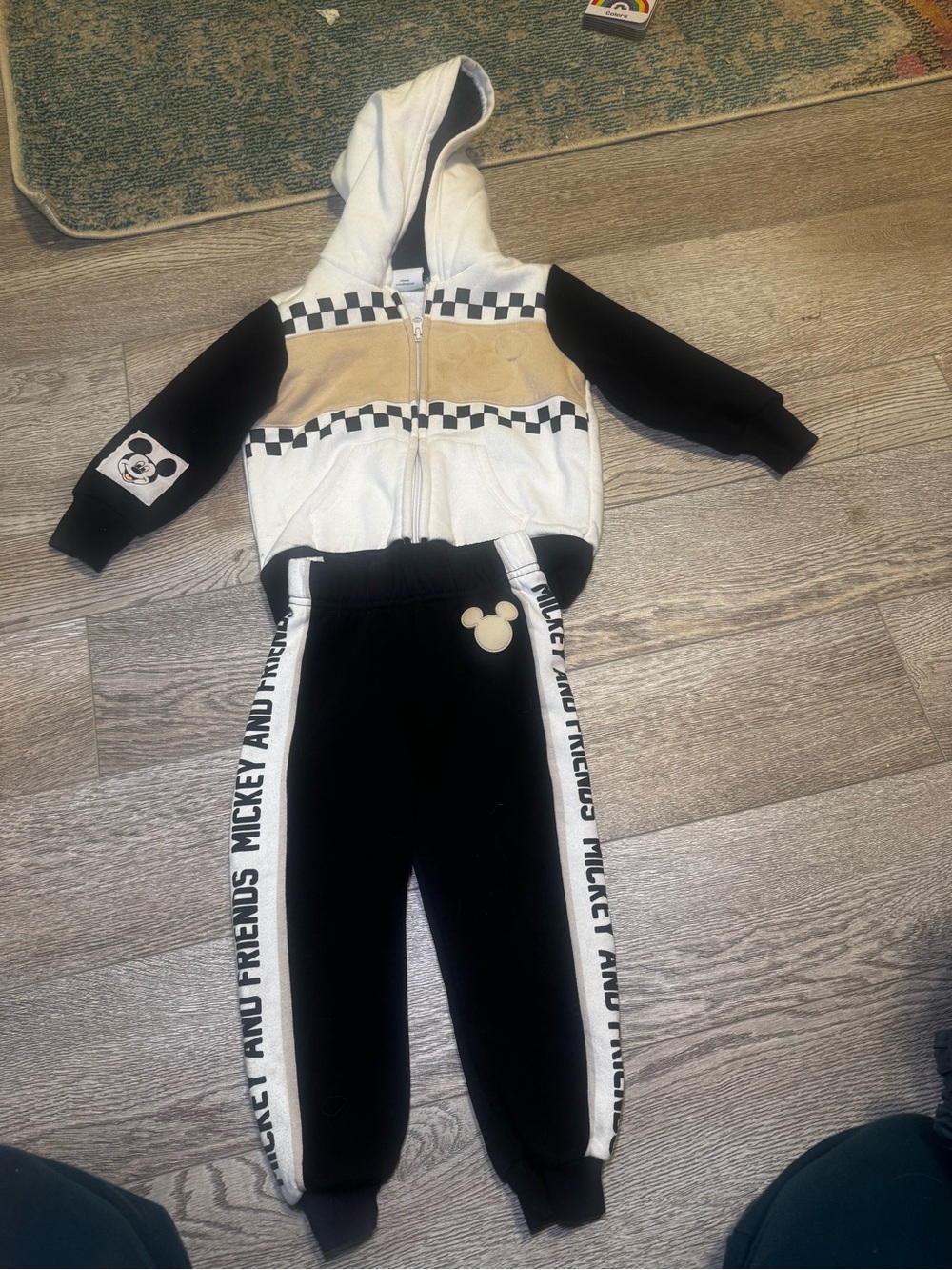 Disney Black, White and Tan Mickey & Friends Zip Hoodie & Jogger Set 3T